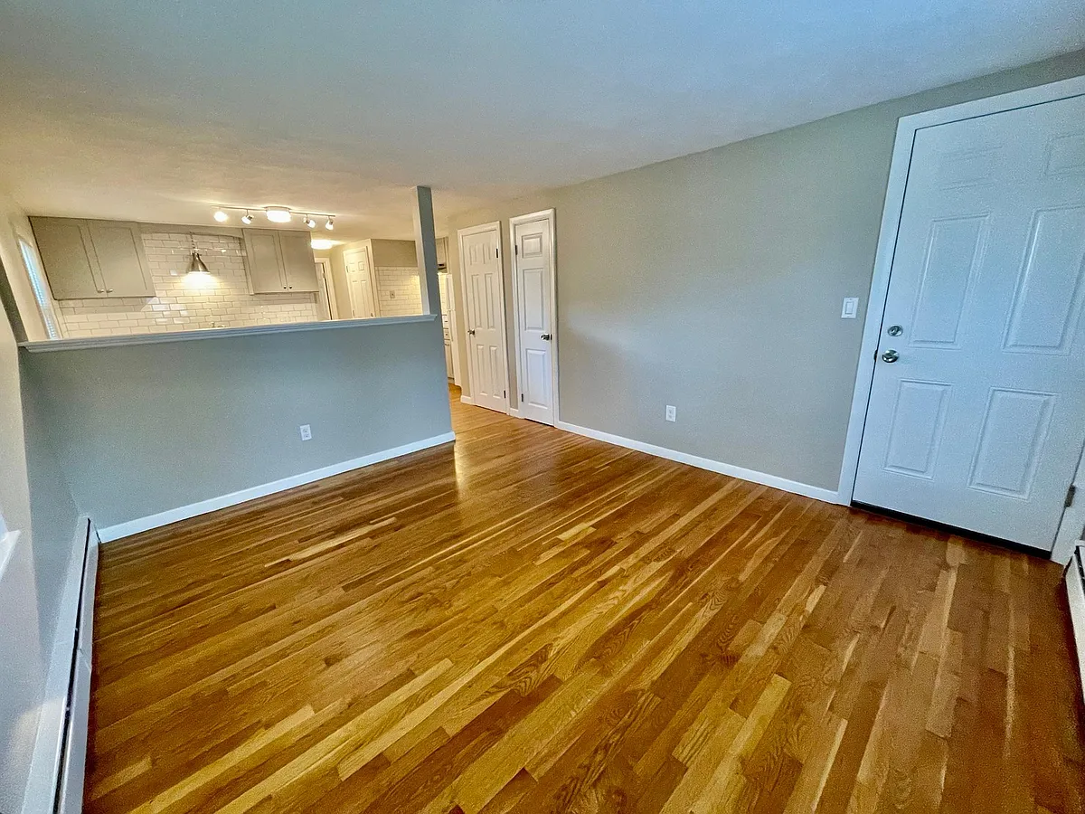 Building Photo - 11 Ridgley St #3