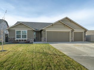 6918 S Rollingwood Dr, Spokane, WA 99224