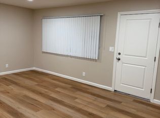 833 N Olive St #4, Orange, CA 92867