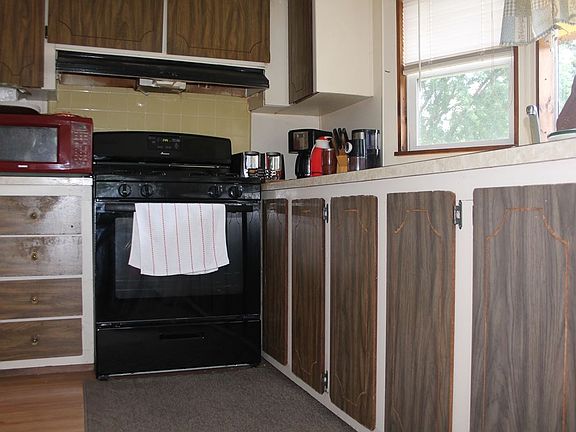 4th image of 500 N Neenah Dr