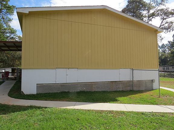 5th image of 18176 Breezy Dr