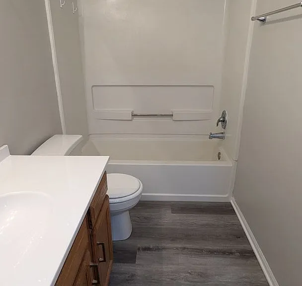 871 Kerns Dr NE — Photo 25