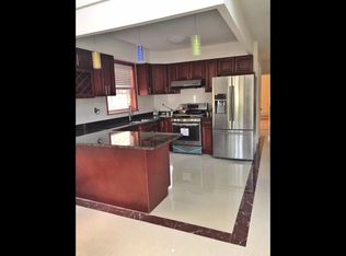 4726 Bowne St, Flushing, NY 11355