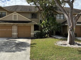 5820 Northpointe Ln, Boynton Beach, FL 33437