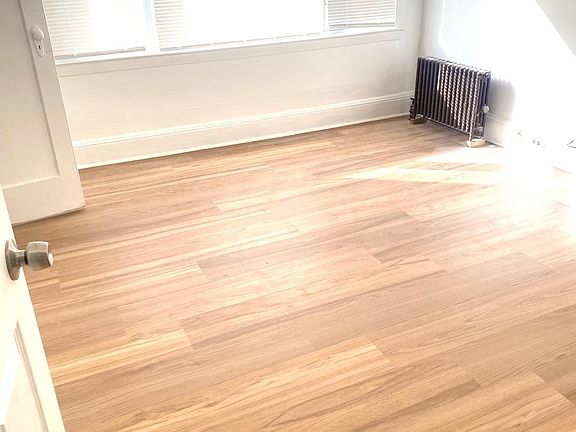4th image of 46 Williams Ave Floor 2