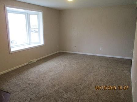 2nd image of 2204 Tamarack Rd