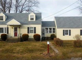 20 Lindberg Dr, Trumbull, CT 06611