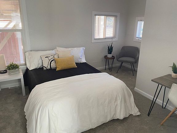 5th image of 3236 W Virginia Ave