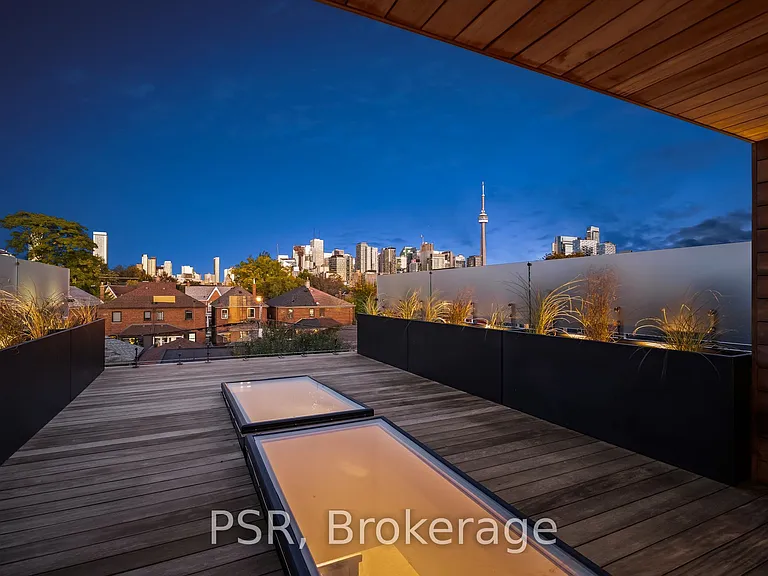 53 Palmerston Ave — Photo 5