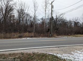11261 21 Mile Rd, Utica, MI 48317