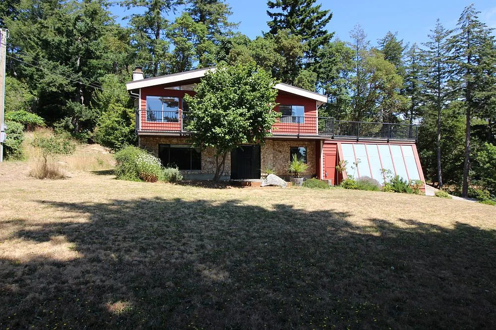 544 Windthrop Rd photo 1