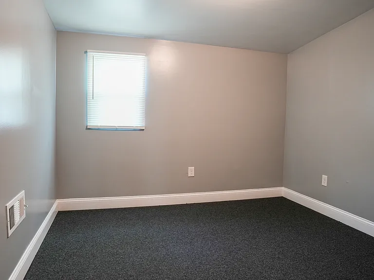 503 Wyeth St — Photo 13