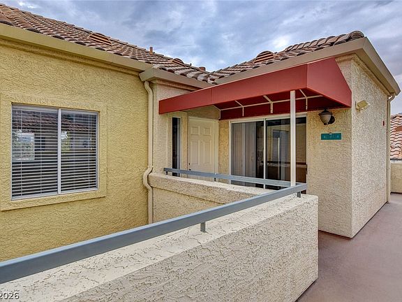 2nd image of 230 E Flamingo Rd Unit 404
