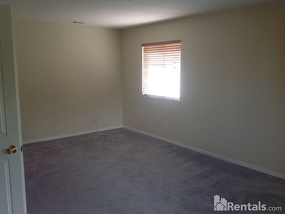 5th image of 7405 Hickory Hills Dr