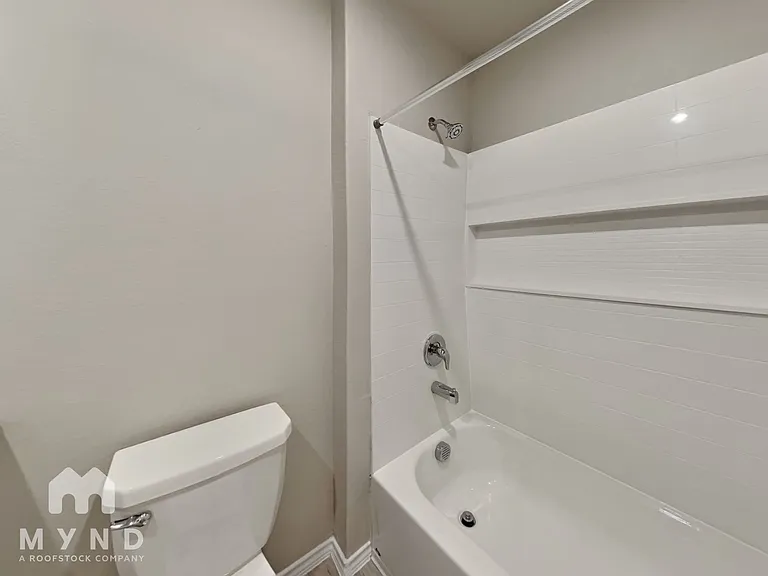 14022 Silos Mdws — Photo 13