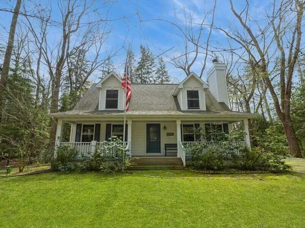 6518 Pine Ln, Sawyer, MI 49125