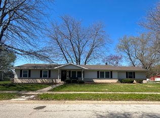 2310 Lindbergh Blvd, Springfield, IL 62704