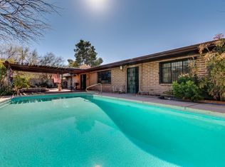 8850 E Hawk Pl, Tucson, AZ 85749