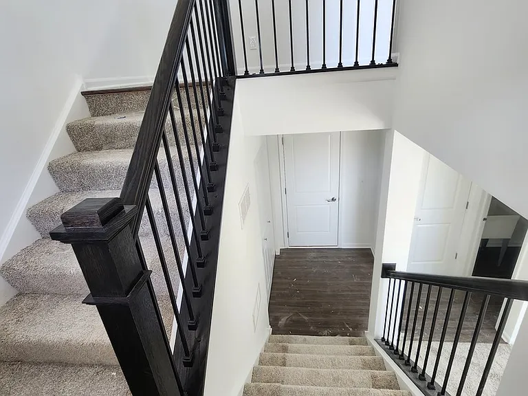 1033 Atterberg Rd — Photo 20