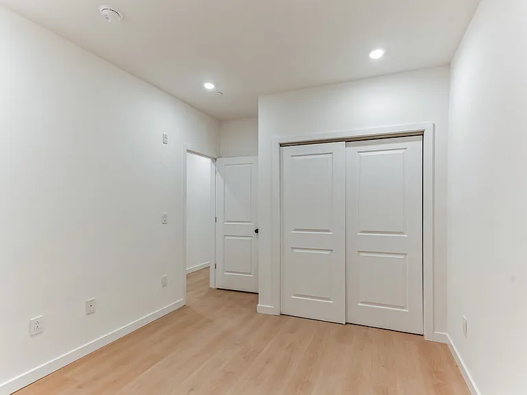 6116 E Wister St #C — Photo 3