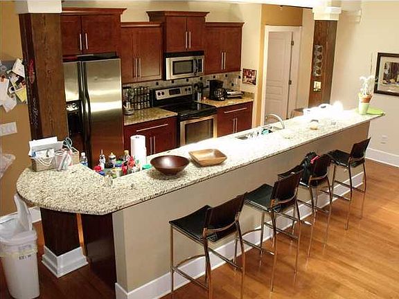 5th image of 1467 S Market St #201