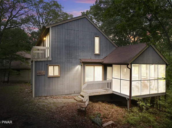 108 Price St, Bushkill, PA 18324