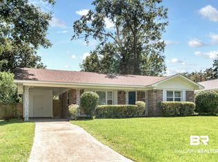 2755 Brookwood Dr, Mobile, AL 36606