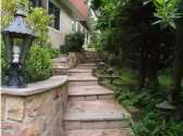 6 Kent Street image 1 of 7