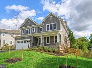 9317 Convento Ter, Fairfax, VA 22031