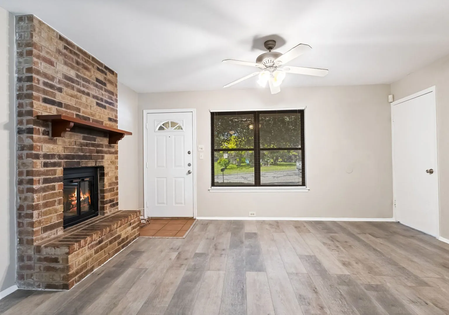 12214 Lone Shadow Trail, Live Oak — Photo 4