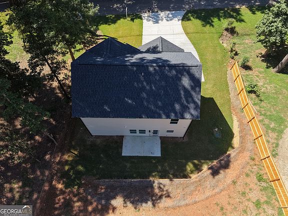 4th image of 3035 Hamilton Rd