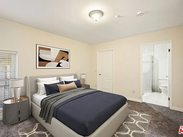 1201 Viola Ave #104 — Photo 8