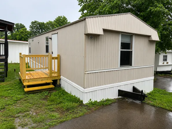 2711 Sutherland Ave Trailer 36, Knoxville, TN 37919