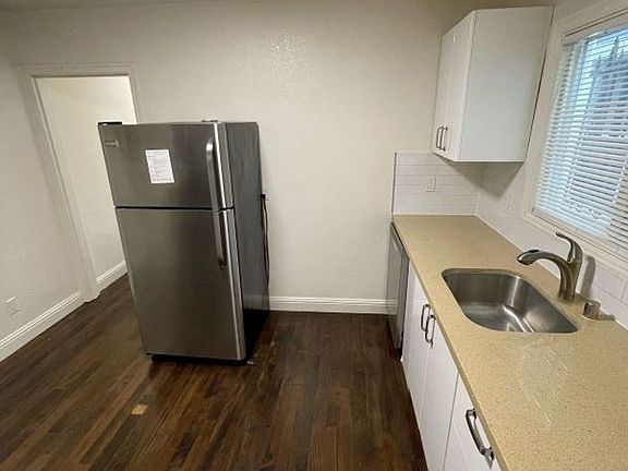 3rd image of 1229-1235 Peralta St #1233