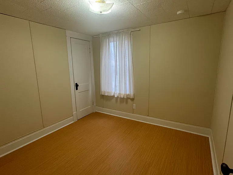 524 University Ave #LOWER — Photo 5