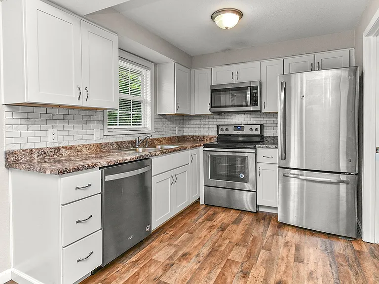 2626 W Hanover Dr — Photo 14