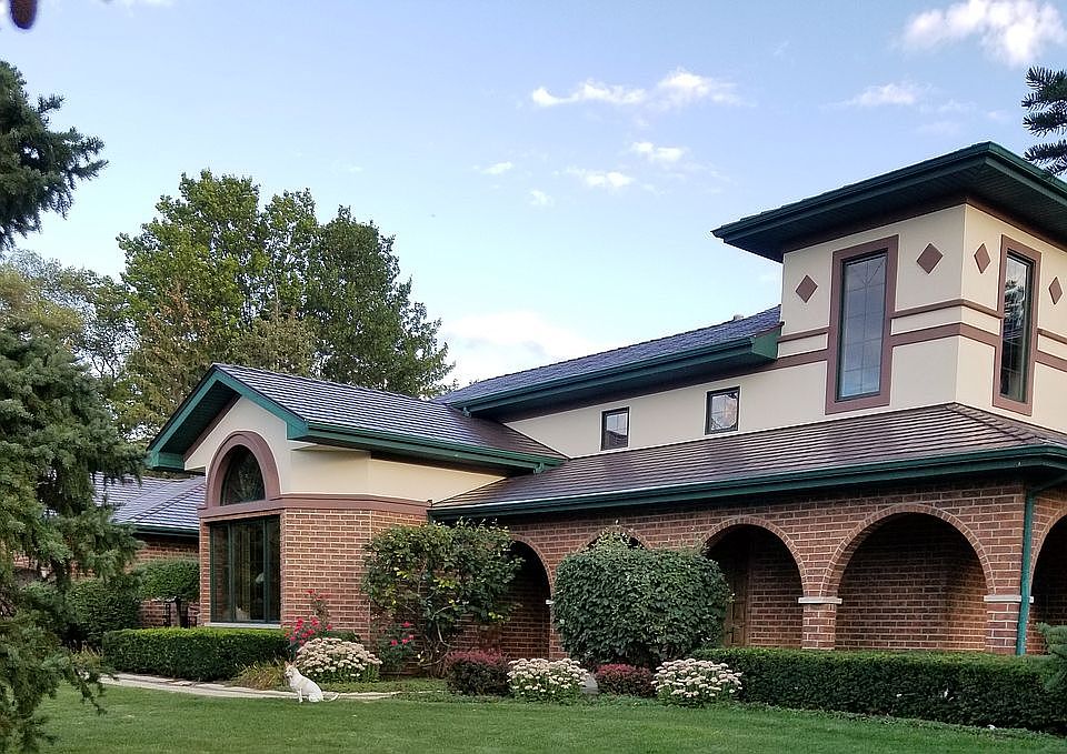 1st image of 10417 Stone Hill Dr