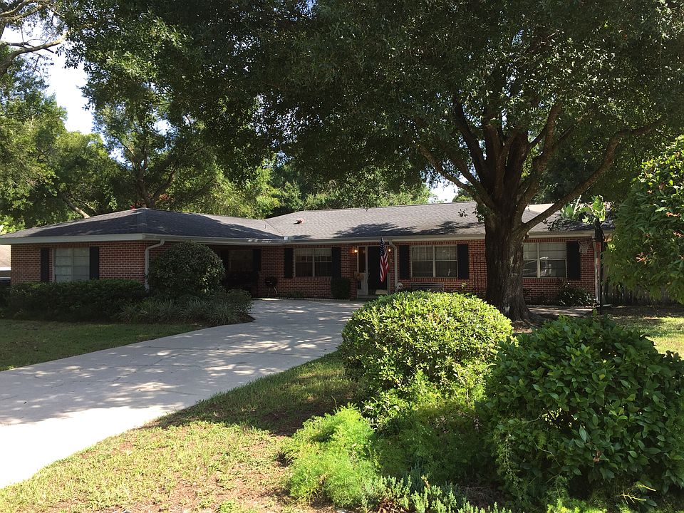 1st image of 52 Brevard Dr