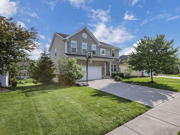 2nd image of 237 Blue Jacket Cir