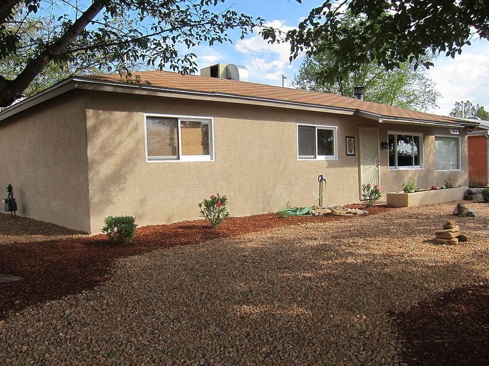 NW corner house