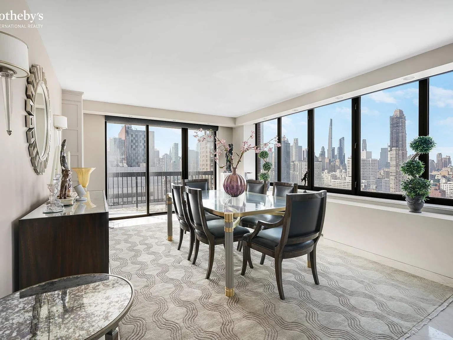 422 East 72nd Street — Photo 3