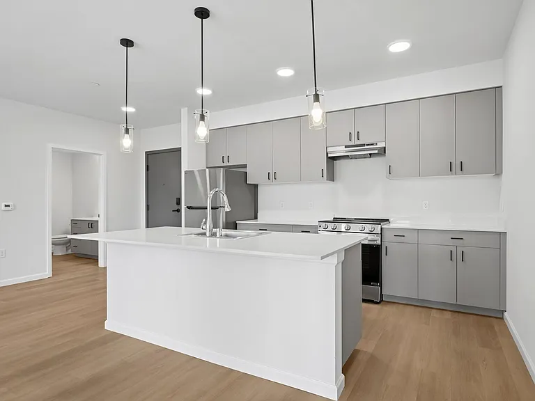 Hogum Bay Apartments — Photo 89