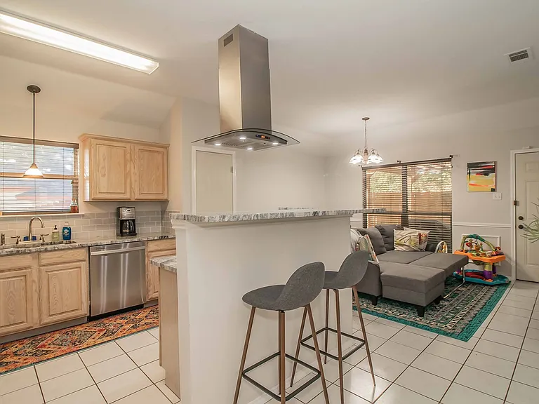 436 Hillside Dr — Photo 10