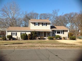 110 Hill Hollow Rd, South Plainfield, NJ 07080