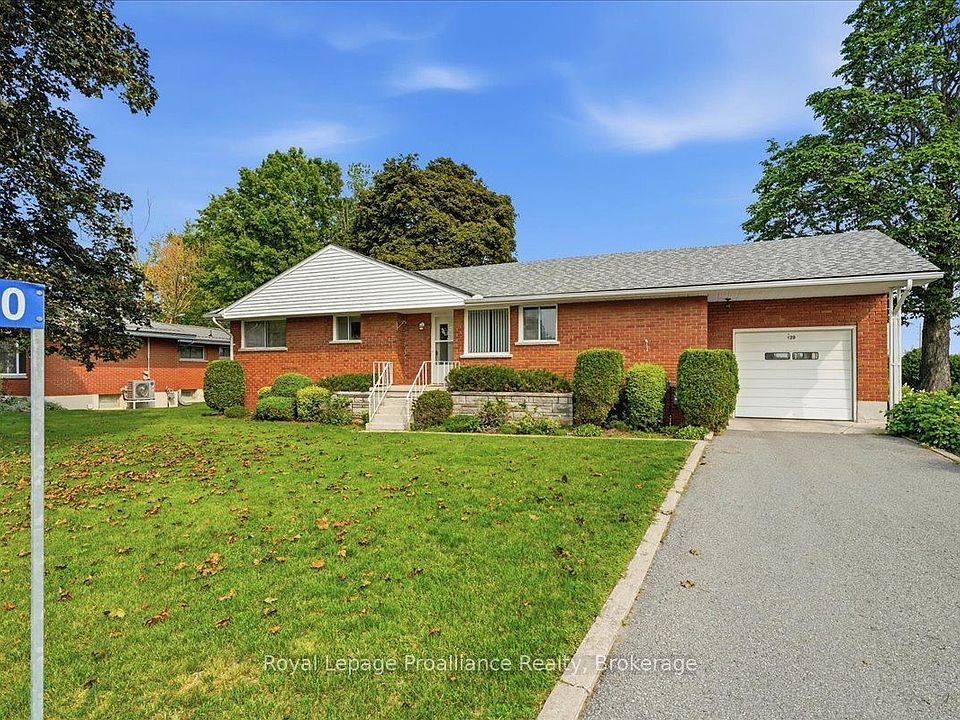 1st image of 120 Sidney Cres