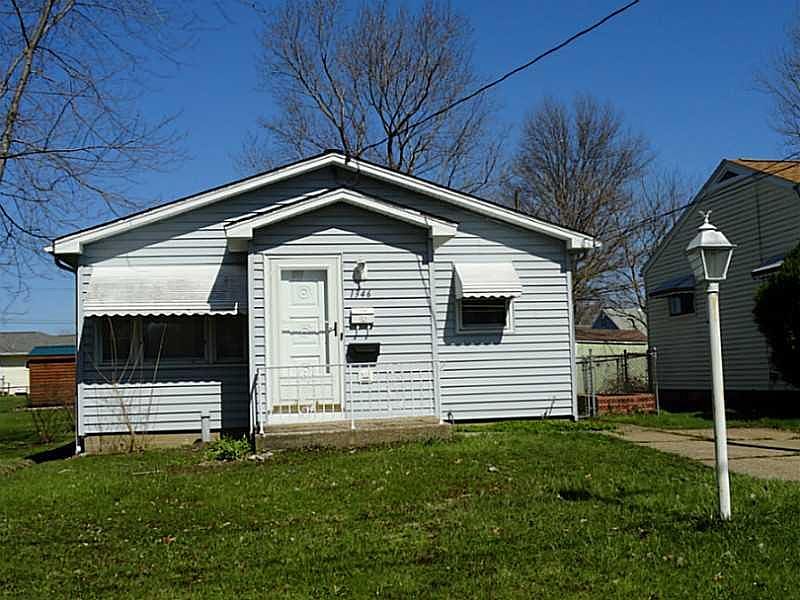 1st image of 1346 E 31st St