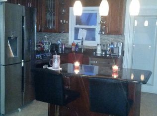 24717 137th Ave, Rosedale, NY 11422