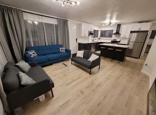 (Undisclosed Address), Pt Angeles, WA 98362