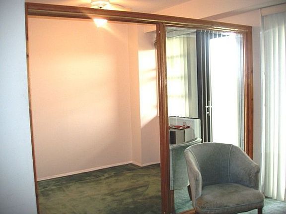 Sleeping Alcove