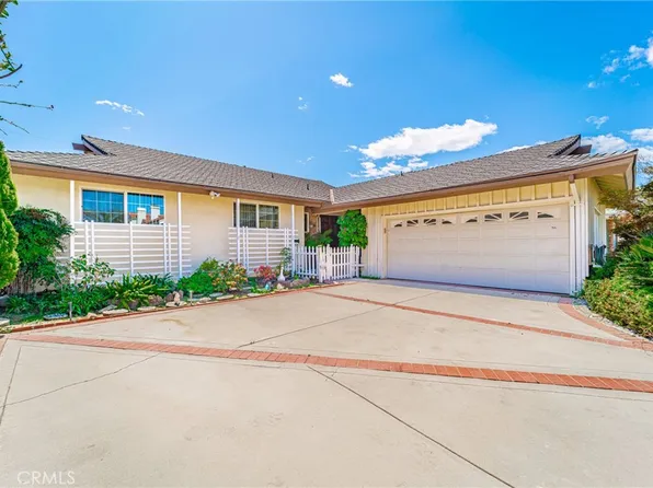 16850 Marilla St, North Hills, CA 91343